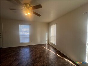 1205 Industrial Blvd in Killeen, TX - Building Photo - Building Photo