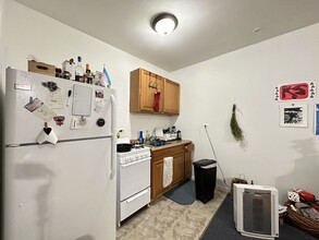 5710 N Winthrop Ave in Chicago, IL - Building Photo - Building Photo