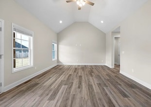 1206 Andover Dr in Franklin, KY - Building Photo - Building Photo