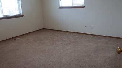 1289 Canyon Ct in East Wenatchee, WA - Building Photo - Building Photo