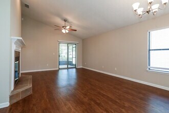 2746 Indigo Hills Ct in Jacksonville, FL - Building Photo - Building Photo