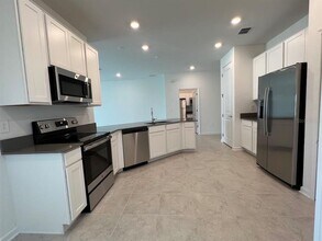 1018 John Jacob Rd in Davenport, FL - Building Photo - Building Photo