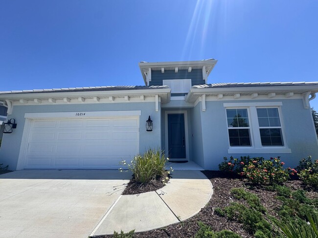 property at 10214 Crystal Isle Cir