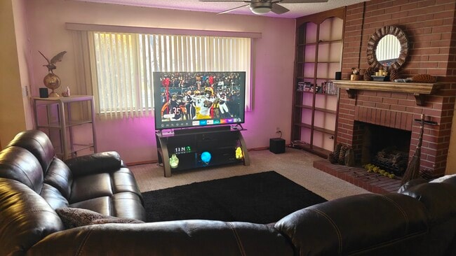 1521 E Robinson St in Carson City, NV - Building Photo - Building Photo