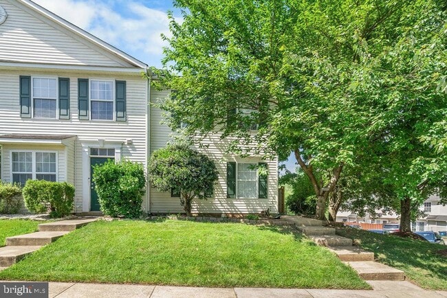 20430 Herring Pond Terrace in Sterling, VA - Building Photo - Building Photo