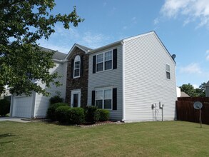 1650 Ivey Pointe Ct in Lawrenceville, GA - Building Photo - Building Photo