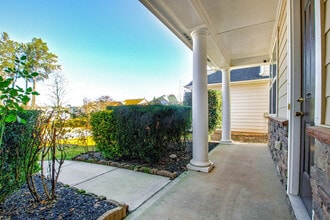 27 Pin Oak Ln in Newnan, GA - Building Photo - Building Photo