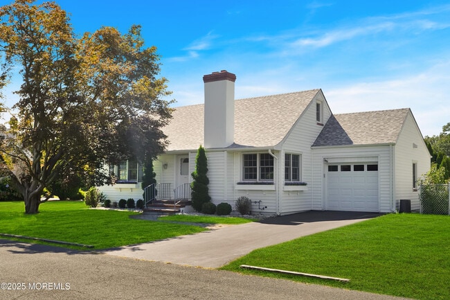 property at 1119 New York Ave