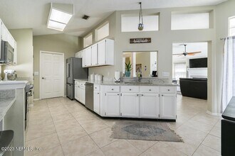 114 Colombard Ct in Ponte Vedra Beach, FL - Foto de edificio - Building Photo