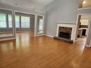 2965 Dogwood Creek Pkwy NW in Duluth, GA - Building Photo - Building Photo