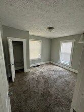 311 S Taylor St, Unit 1 in Mishawaka, IN - Building Photo - Building Photo