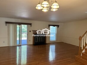 8622 Tower Bridge Way in Timonium, MD - Building Photo - Building Photo