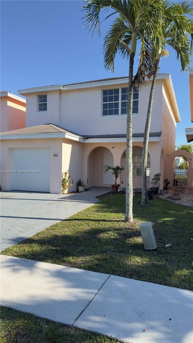 4024 Eastridge Cir in Pompano Beach, FL - Building Photo - Building Photo