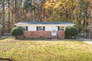 3516 4 Seasons Dr in Durham, NC - Building Photo