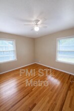 329 Caithness Rd in St. Louis, MO - Building Photo - Building Photo