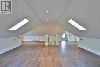 15 Highbourne Rd in Toronto, ON - Building Photo - Building Photo
