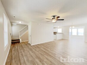 2102 Taras Trace Dr in Statesville, NC - Building Photo - Building Photo