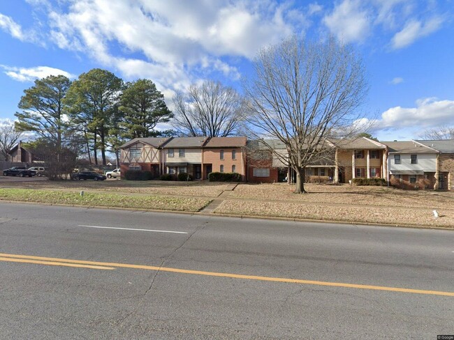 property at 6398 Macon Rd