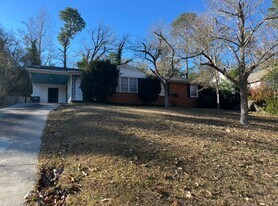 3012 Pinewood Dr in Augusta, GA - Building Photo