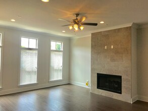 591 Alexander Hills in Decatur, GA - Building Photo - Building Photo