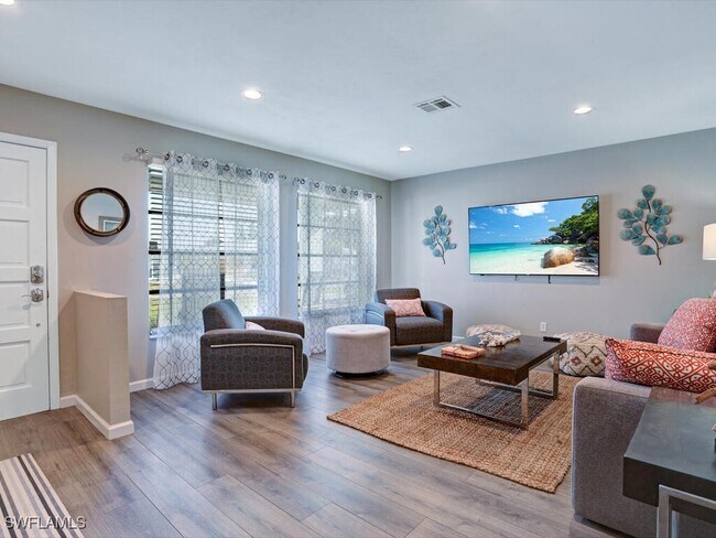 774 99th Ave N in Naples, FL - Building Photo - Building Photo