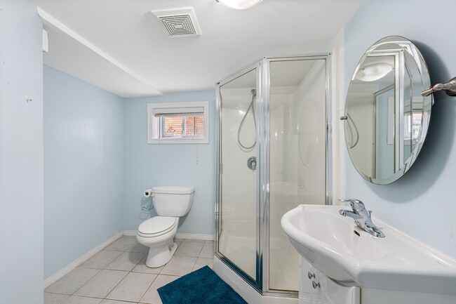 659 Rayburne Ave in Sarnia, ON - Building Photo - Building Photo