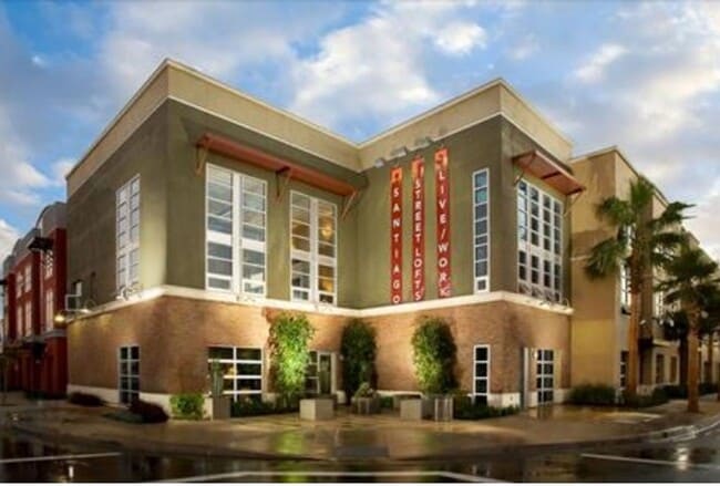 936 E Santa Ana Blvd in Santa Ana, CA - Building Photo - Building Photo