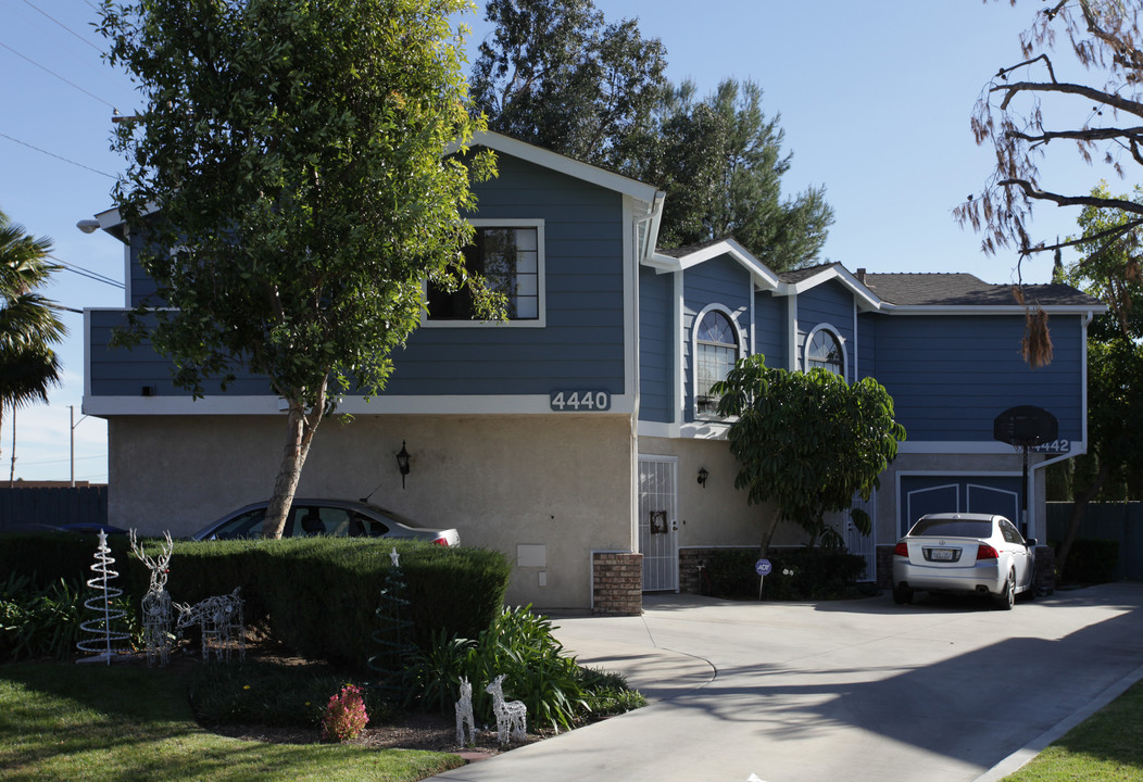 4440-4492 Jackson St in Riverside, CA - Building Photo