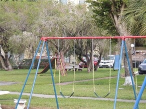 9411 SW 4th St, Unit 306 in Miami, FL - Building Photo - Building Photo