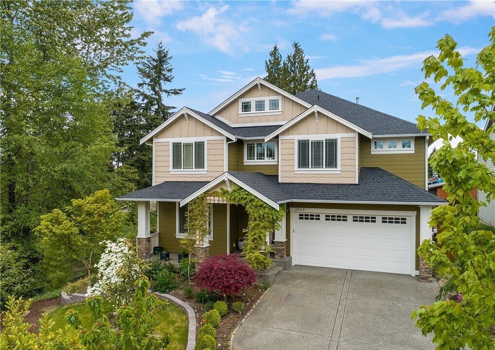 20913 123rd Pl SE in Kent, WA - Building Photo
