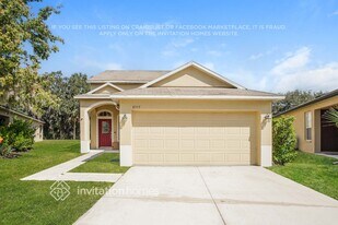 8557 Deer Chase Dr in Riverview, FL - Building Photo