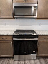 5613 Edessa Ave in Raleigh, NC - Foto de edificio - Building Photo