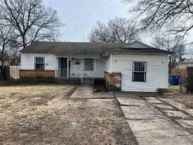 3010 Modree Ave in Dallas, TX - Building Photo