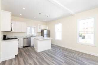 2 French Ter, Unit 2 in Boston, MA - Building Photo - Building Photo