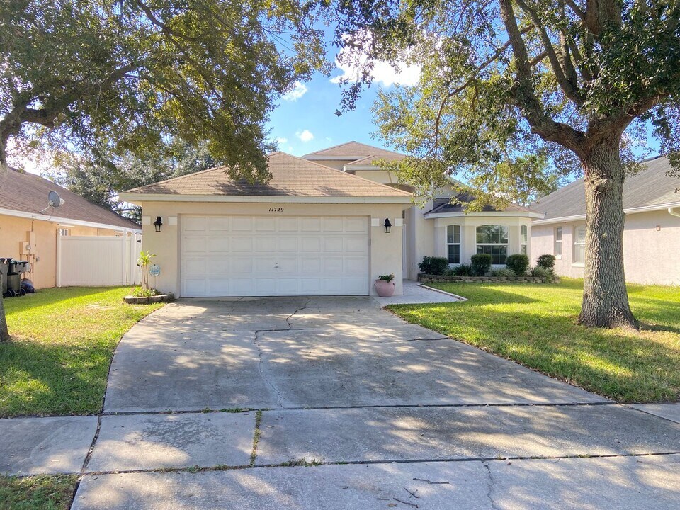 11729 Hatcher Cir in Orlando, FL - Building Photo