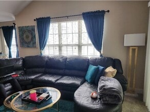 6832 Park Place Dr in Charlotte, NC - Foto de edificio - Building Photo