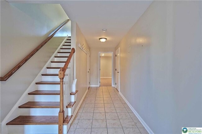 2648 Gila Dr in Easton, PA - Building Photo - Building Photo