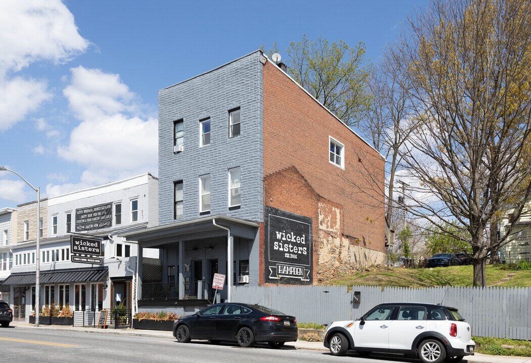 3841-3843 Falls Rd in Baltimore, MD - Foto de edificio