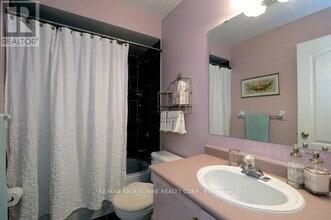 1175 Treetop Terrace in Oakville, ON - Building Photo - Building Photo