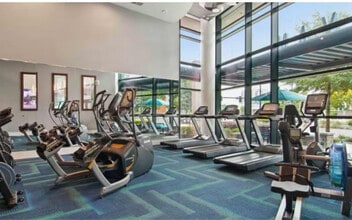 3380 Peachtree Rd NE in Atlanta, GA - Building Photo - Building Photo