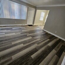 39770 Elmite St in Harrison Township, MI - Building Photo - Building Photo