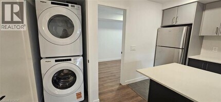 31 Mill St in Kitchener, ON - Building Photo - Building Photo