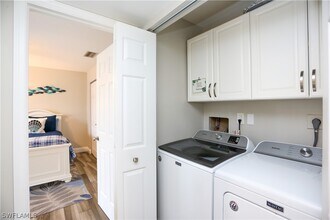 195 Peppermint Ln in Naples, FL - Building Photo - Building Photo