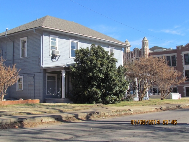 208 W Watts St in El Reno, OK - Building Photo - Building Photo