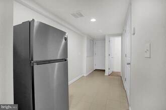 421 Elrino St in Baltimore, MD - Building Photo - Building Photo