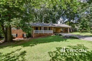 5020 Horton Pl in Douglasville, GA - Building Photo