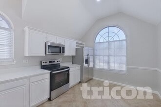 10224 Long Rifle Dr in Fort Worth, TX - Building Photo - Building Photo