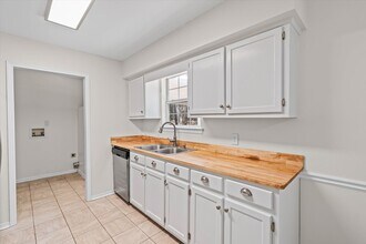 165 Montclair Loop in Daphne, AL - Building Photo - Building Photo