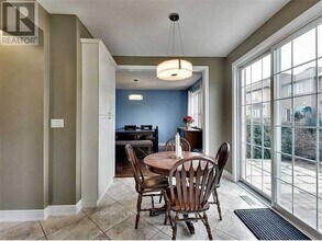 45 Montreal Cir in Hamilton, ON - Building Photo - Building Photo