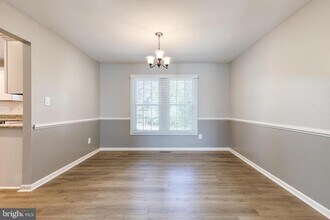 7904 Severn Hills Way in Severn, MD - Building Photo - Building Photo